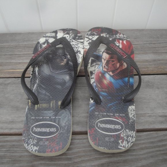 Havaianas Men's 9-10 Superhero "Batman VS Superman" Flip Flops Flats Unisex - Picture 2 of 4
